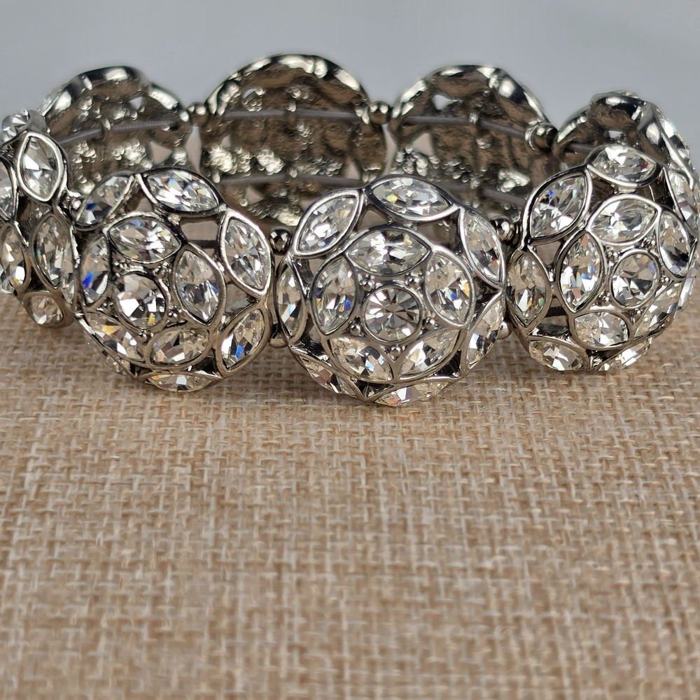 Silver Tone Rhinestone Cluster Stretch Bracelet‎ Domed Statement - Picture 4 of 7